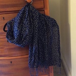 Adorable polka dot scarf/wrap